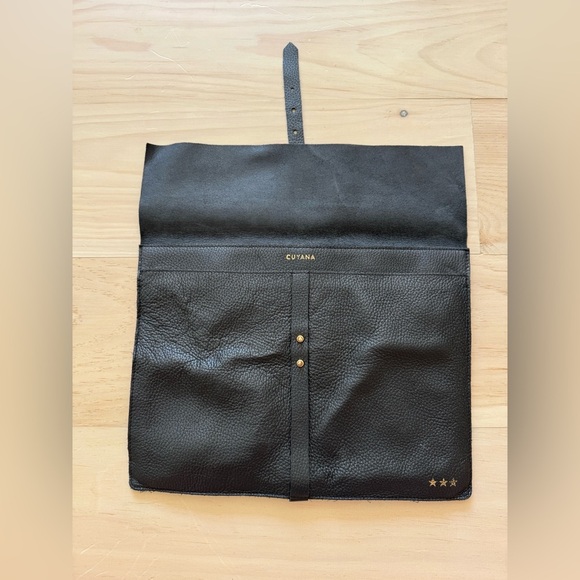 Cuyuna Travel Pouch - Picture 3 of 3